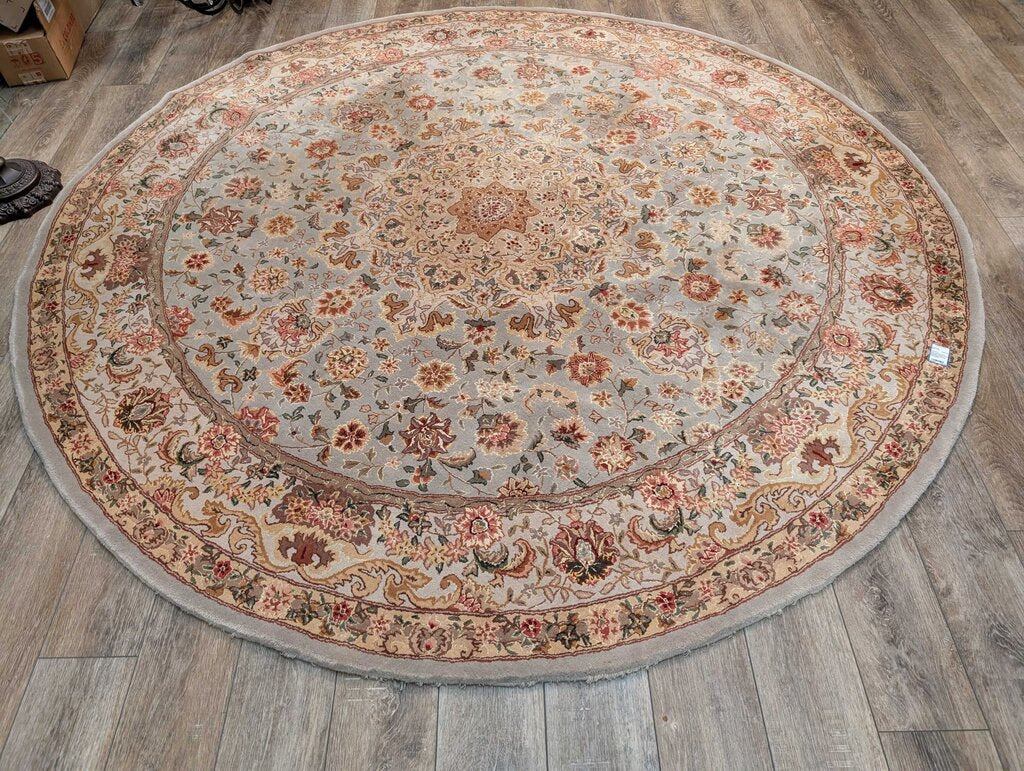 Hand Tufted Wool & Silk Round Oriental Floral Medallion Carpet by Feizy, Rhine Collection (8,2" Round)