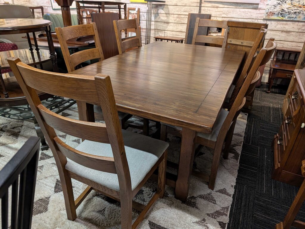 Mission Oak Style Table With Six Chairs
