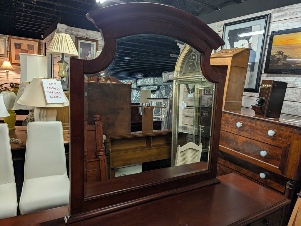 Modern Dresser With Mirror