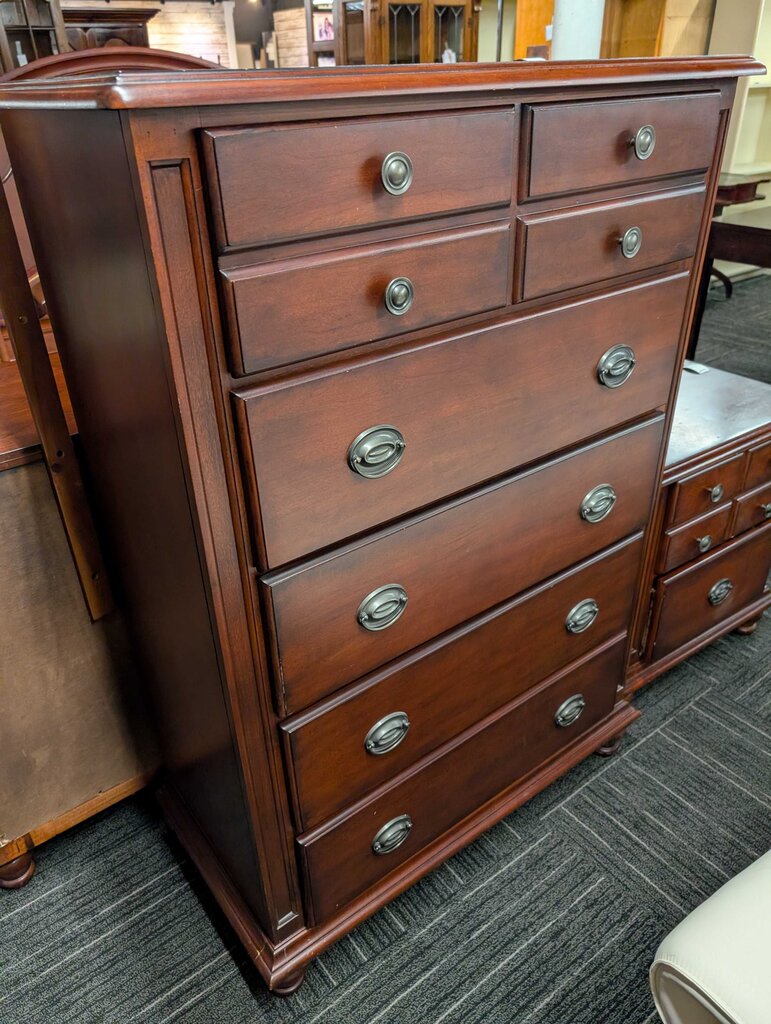 Modern Chest Of Drawers