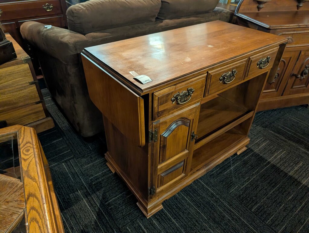 Vintage Maple Server