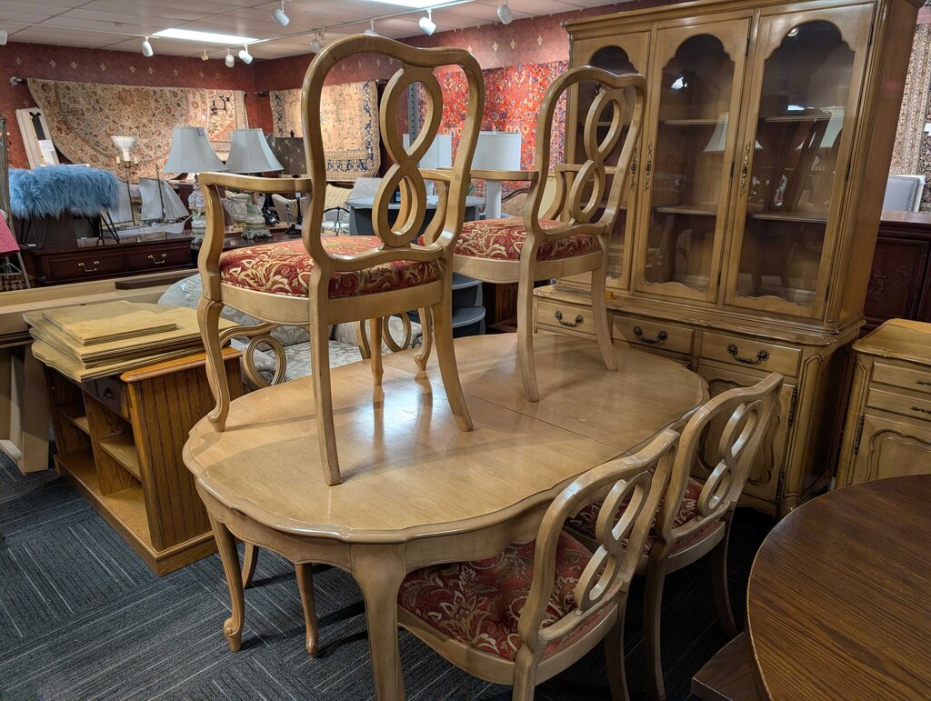 Vintage French Table With Six Chairs