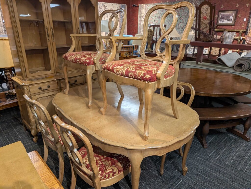Vintage French Table With Six Chairs