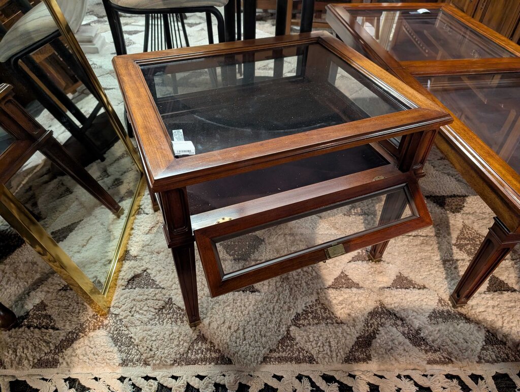 Display Side Table