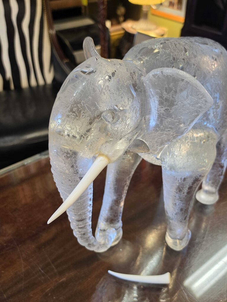 Rare Large Pino Signoretto Clear Crystal Murano Glass Elephant Sculpture – 17" Long, 14" Tall