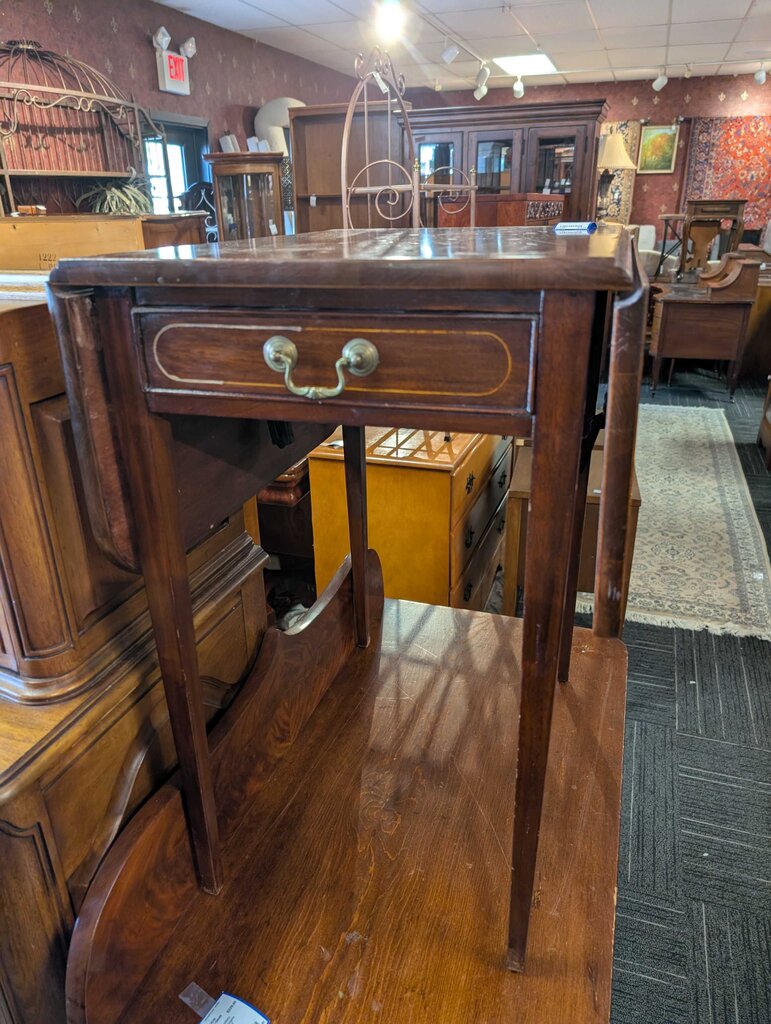 Formal Mahogany Drop Leaf Side Table