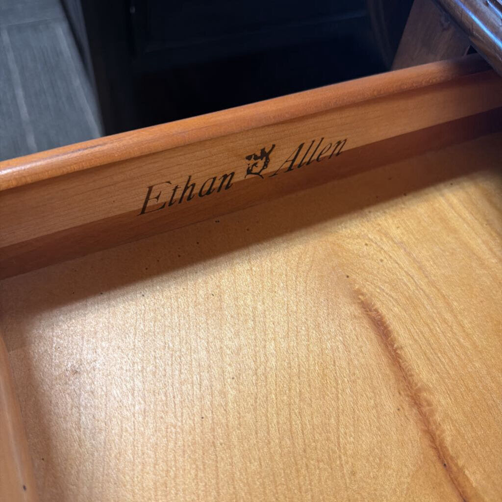 Ethan Allen Drop-Leaf Cherry Side Table