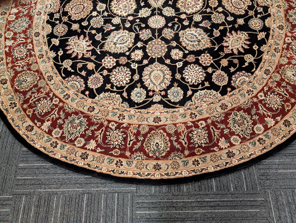 Machine Made Wool Oval Area Rug 90" x 116"