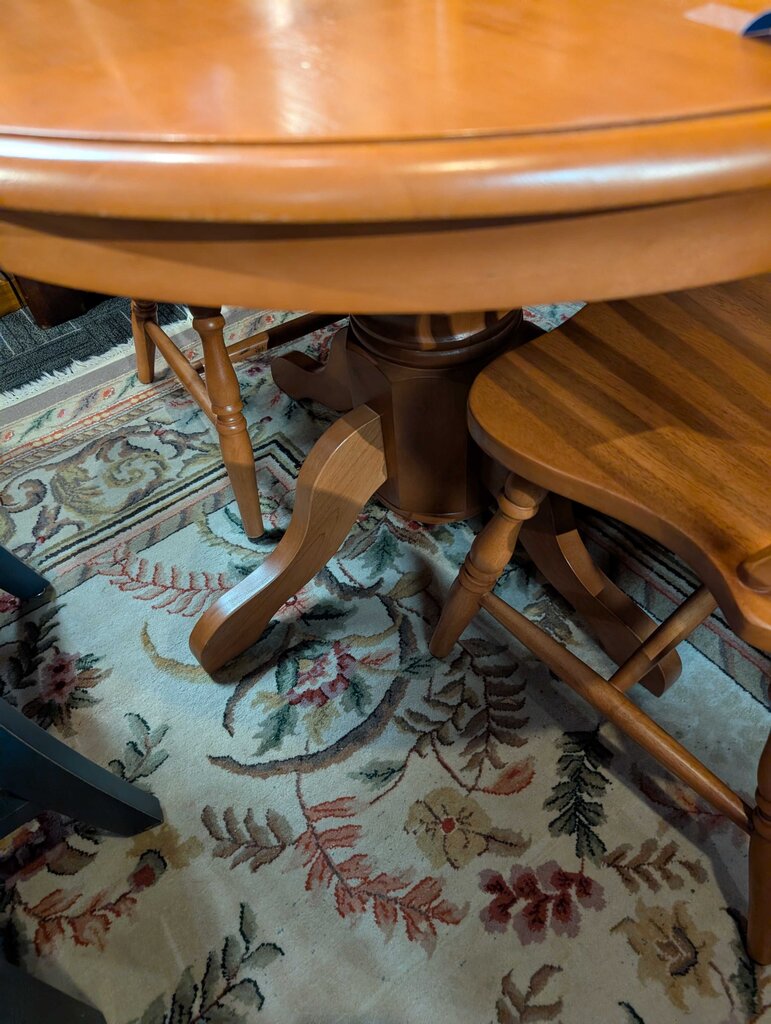 Contemporary Round Table w/ Built in Butterfly Leaf & Four Chairs
