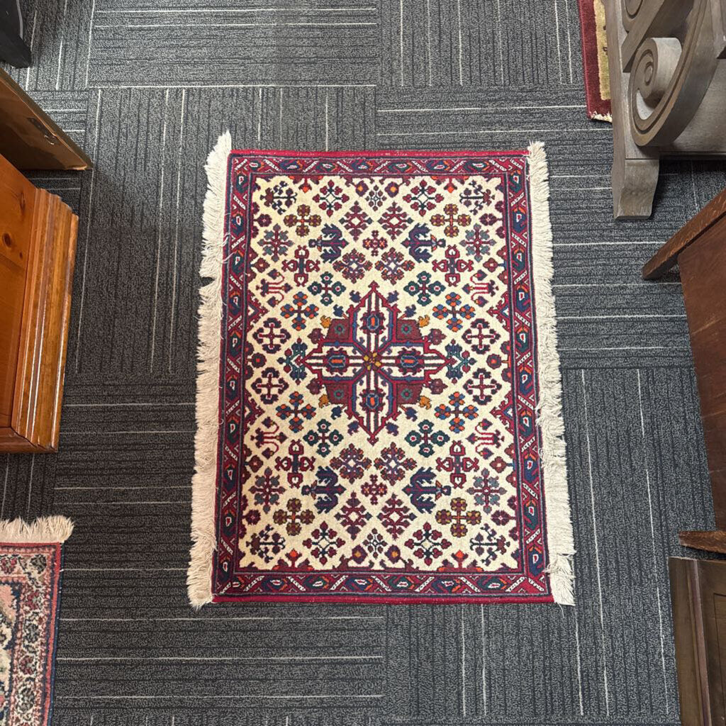 Handwoven Wool Hamadan Geometric Medallion Carpet 2'11" by 2'3"
