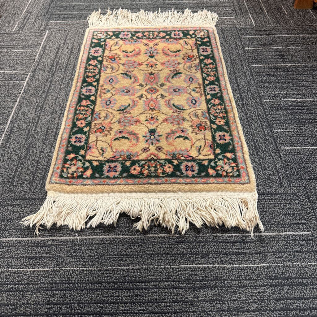 Persian Handwoven Wool Throw Carpet