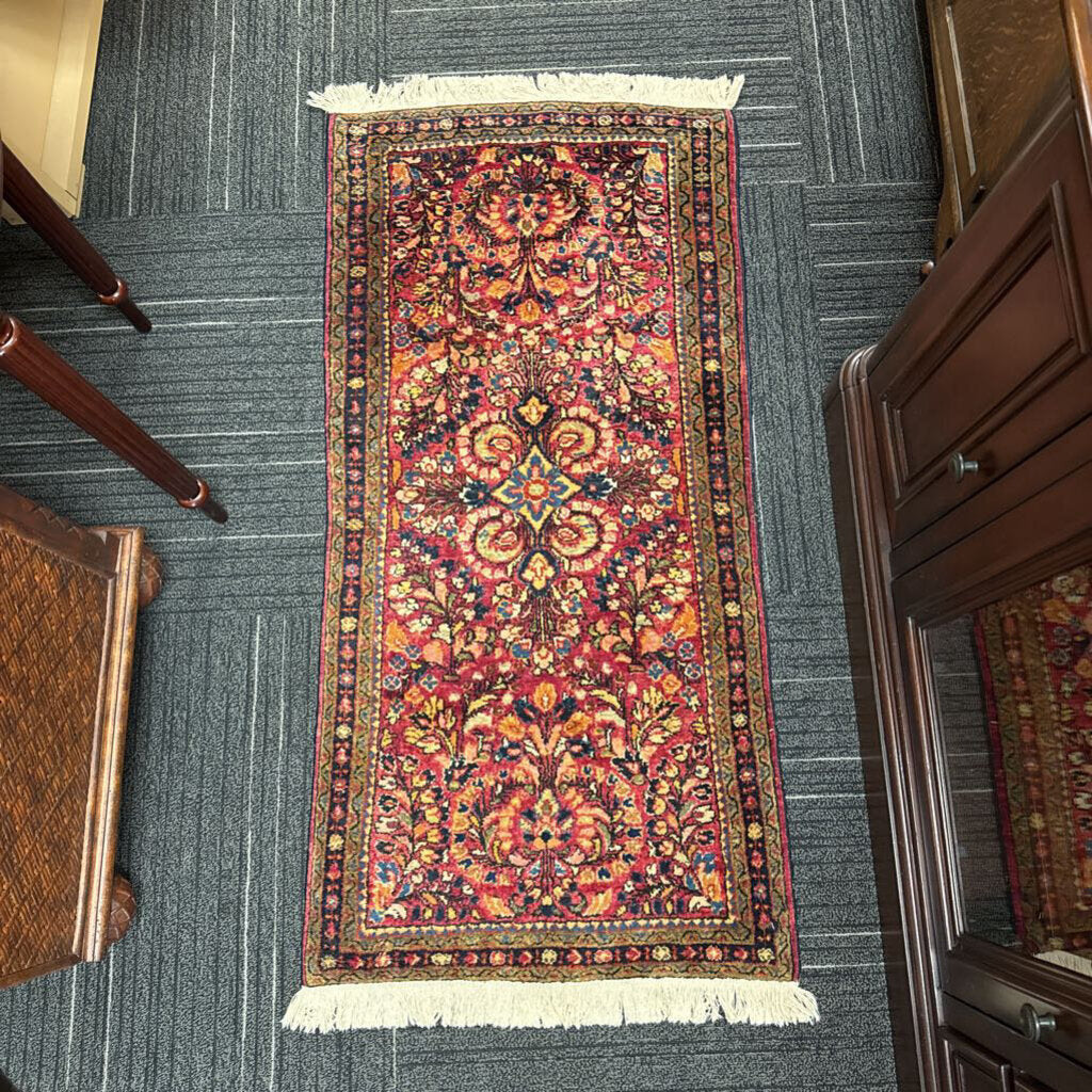 Vintage Handwoven Wool Lilihan Floral Rug 2' by 4'4"