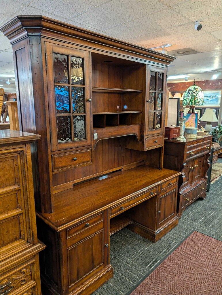 Large Desk With Hutch Top